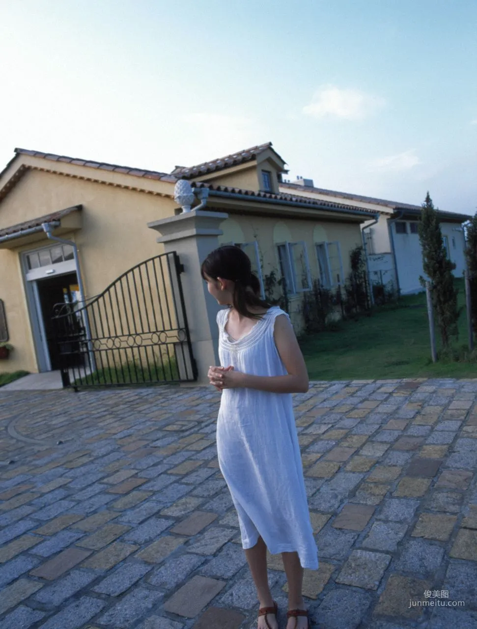 Sugaya Risako 菅谷梨沙子 [Hello! Project Digital Books] Vol.34 寫真集 22