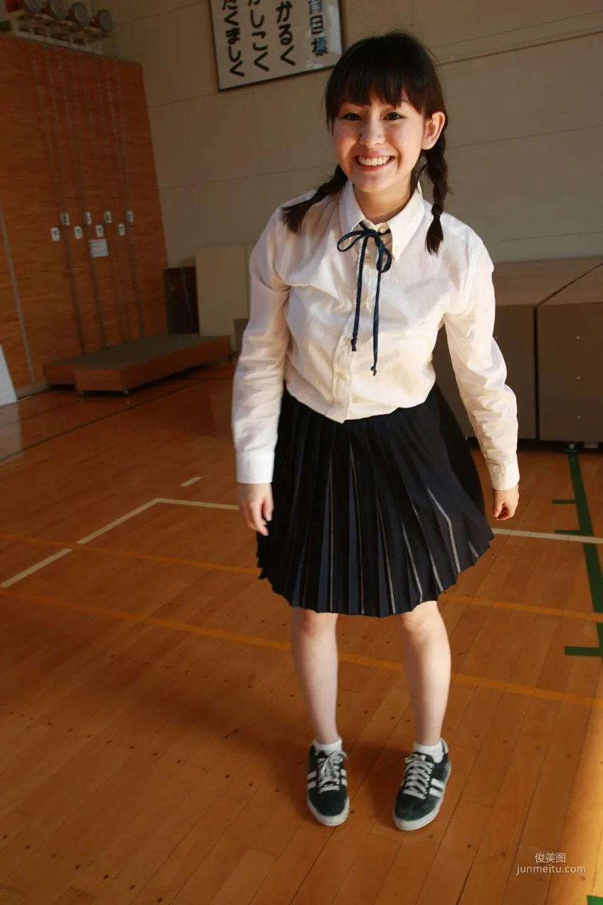 菅谷梨沙子 Risako Sugaya [Hello! Project Digital Books] Vol.68 寫真集 32