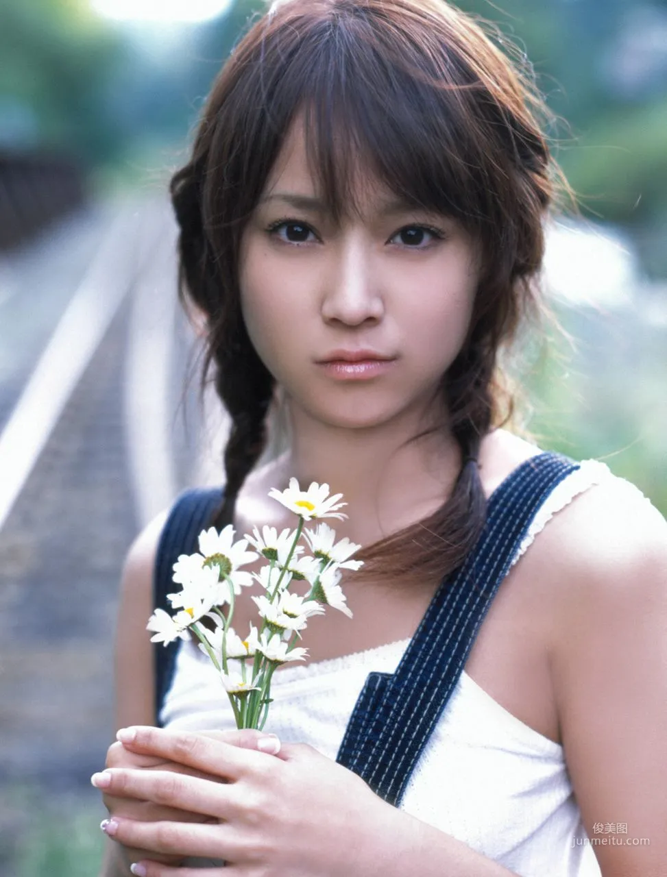 龜井繪裡/亀井絵裡 Eri Kamei [Hello! Project Digital Books] Vol.48 寫真集 35
