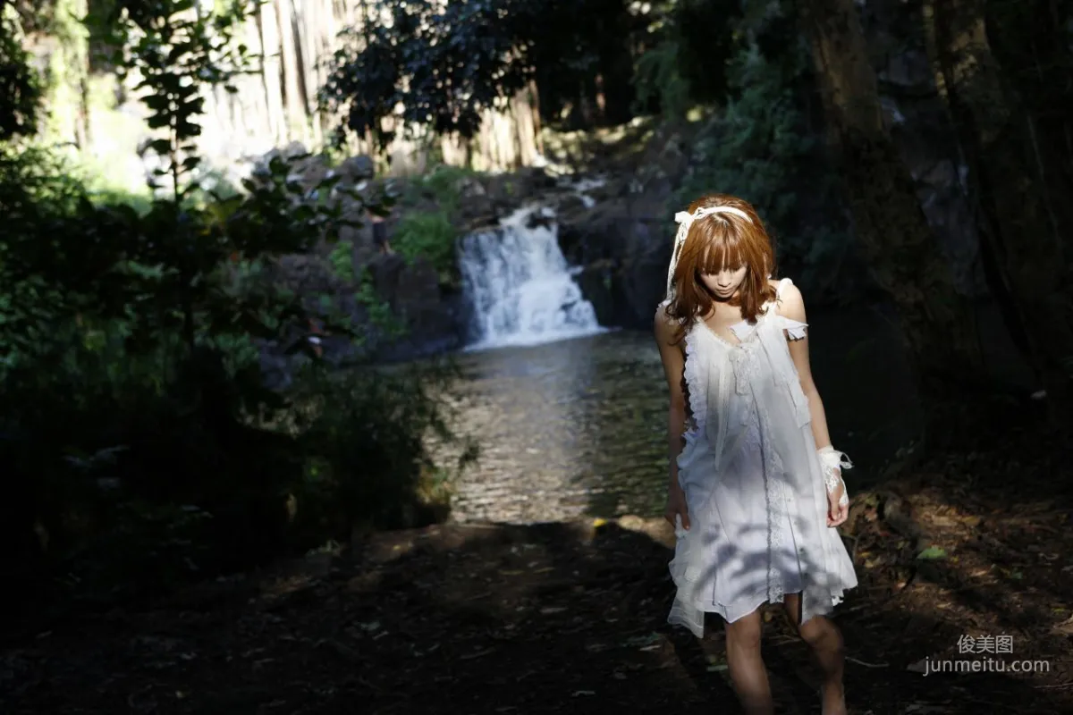 亀井絵里 Eri Kamei [Hello! Project Digital Books] Vol.72 写真集1