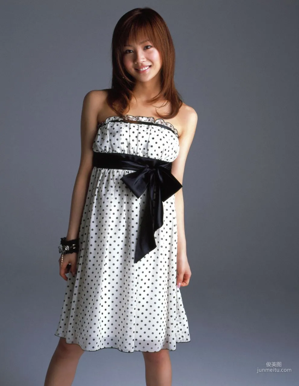 Risa Niigaki 新垣裡沙 [Hello! Project Digital Books] Vol.33 寫真集 26