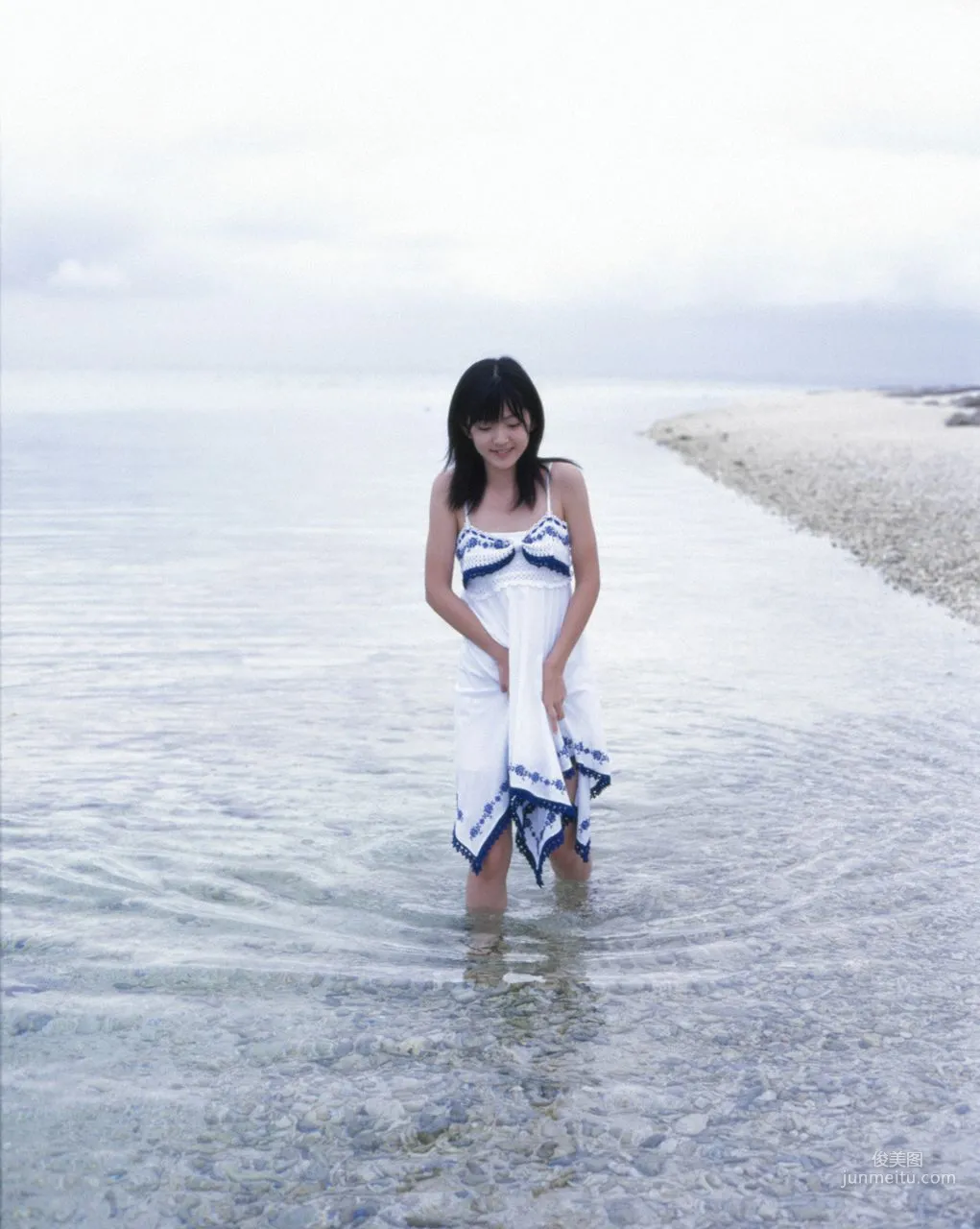 Airi Suzuki 鈴木愛理 [Hello! Project Digital Books] Vol.43 写真集1