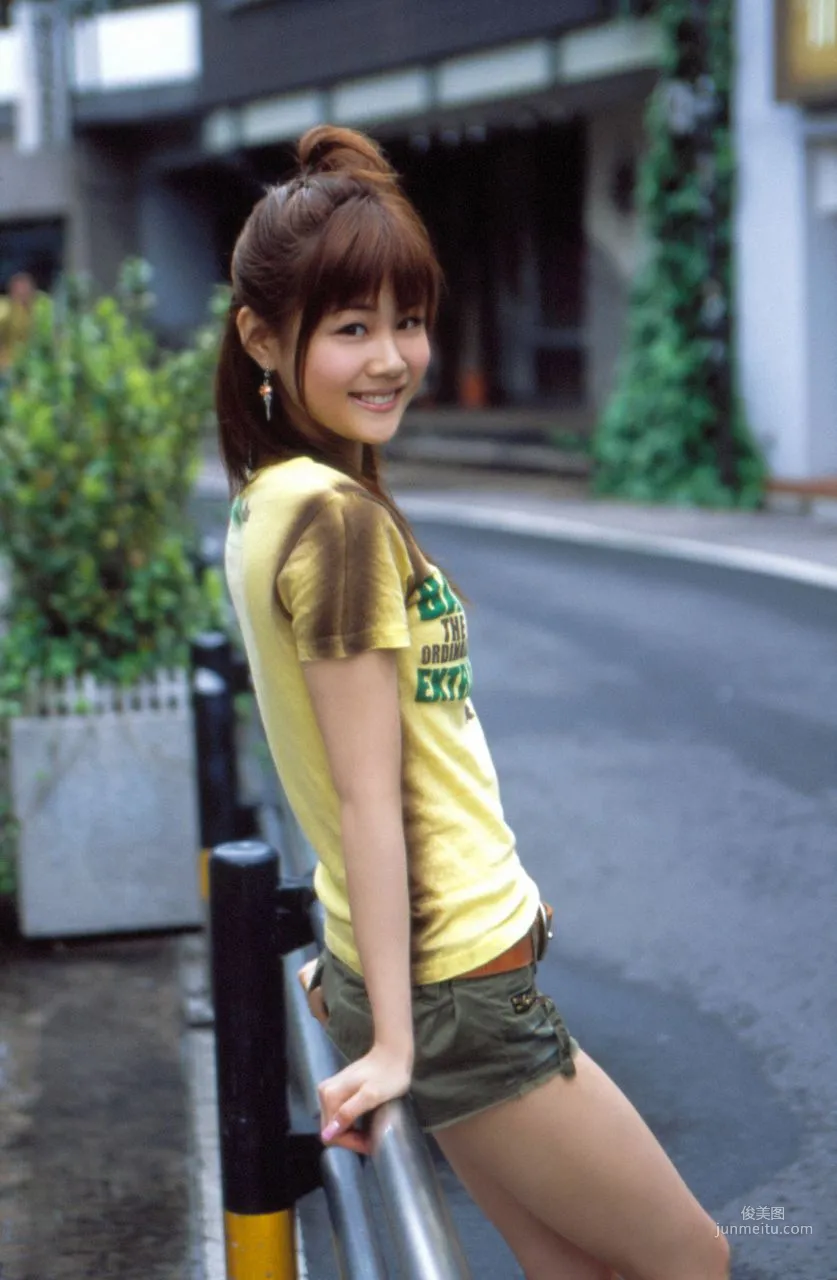 Risa Niigaki 新垣里沙 [Hello! Project Digital Books] Vol.33 写真集1
