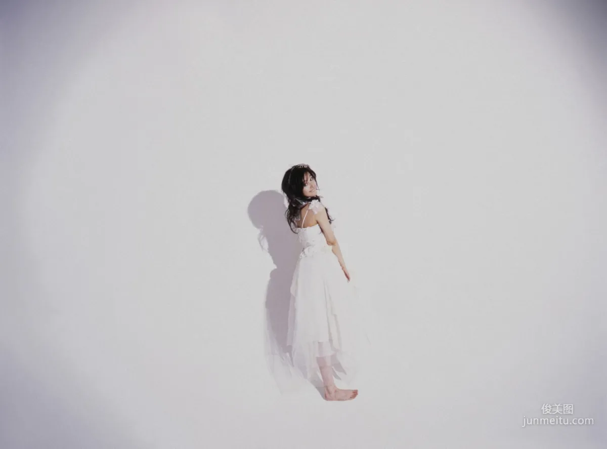 Koharu Kusumi 久住小春 [Hello! Project Digital Books] Vol.54 寫真集 100