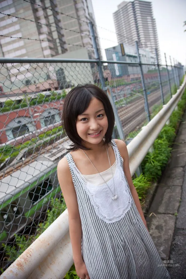 萩原舞 Mai Hagiwara [Hello! Project Digital Books] Vol.70 寫真集 41