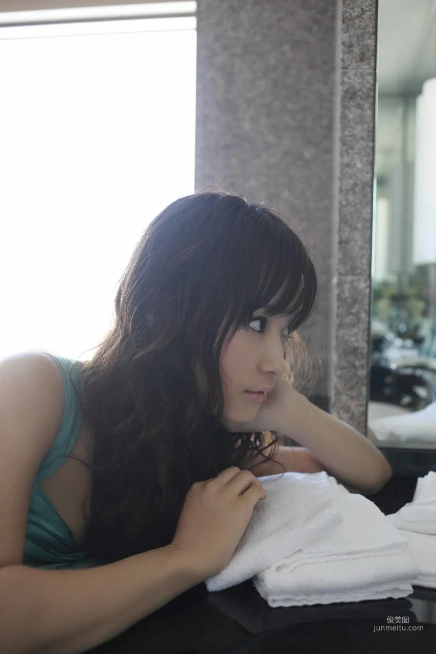 Eri Kamei 亀井絵裡 [Hello! Project Digital Books] Vol.65 寫真集 54