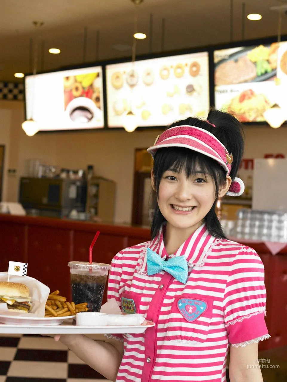 Tsugunaga Momoko 嗣永桃子 [Hello! Project Digital Books] Vol.59 寫真集 70