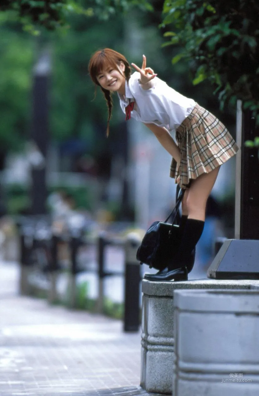 Risa Niigaki 新垣裡沙 [Hello! Project Digital Books] Vol.33 寫真集 35