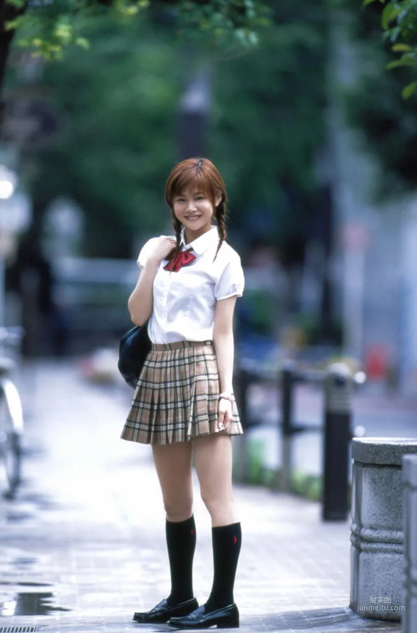 Risa Niigaki 新垣裡沙 [Hello! Project Digital Books] Vol.33 寫真集 32