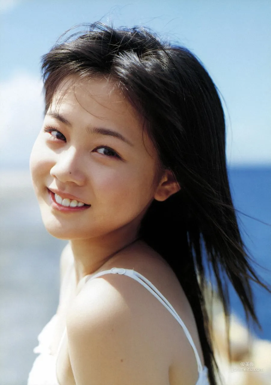 Niigaki Risa 新垣裡沙 [Hello! Project Digital Books] Vol.11 寫真集 12