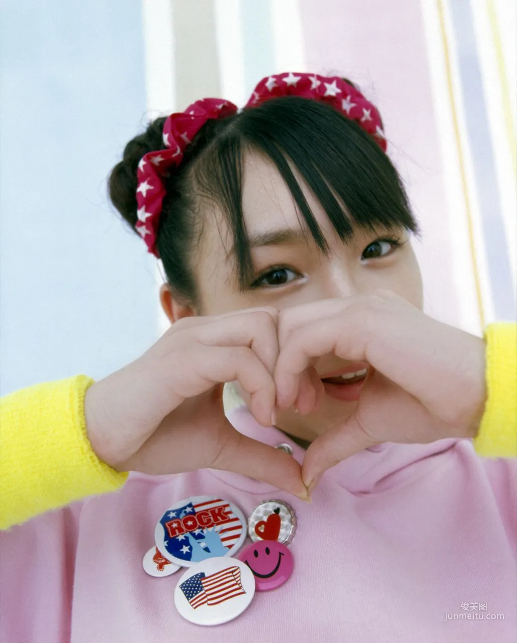 加护亚依、辻希美 [Hello! Project Digital Books] Vol.10 写真集29