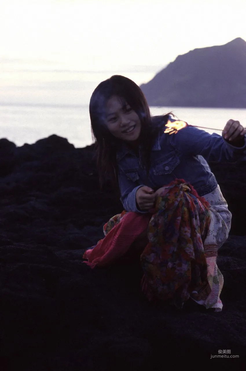 Niigaki Risa 新垣裡沙 [Hello! Project Digital Books] Vol.11 寫真集 38