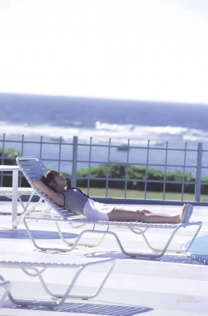 Asami Konno 紺野あさ美/绀野朝美 [Hello! Project Digital Books] Vol.05 寫真集 48