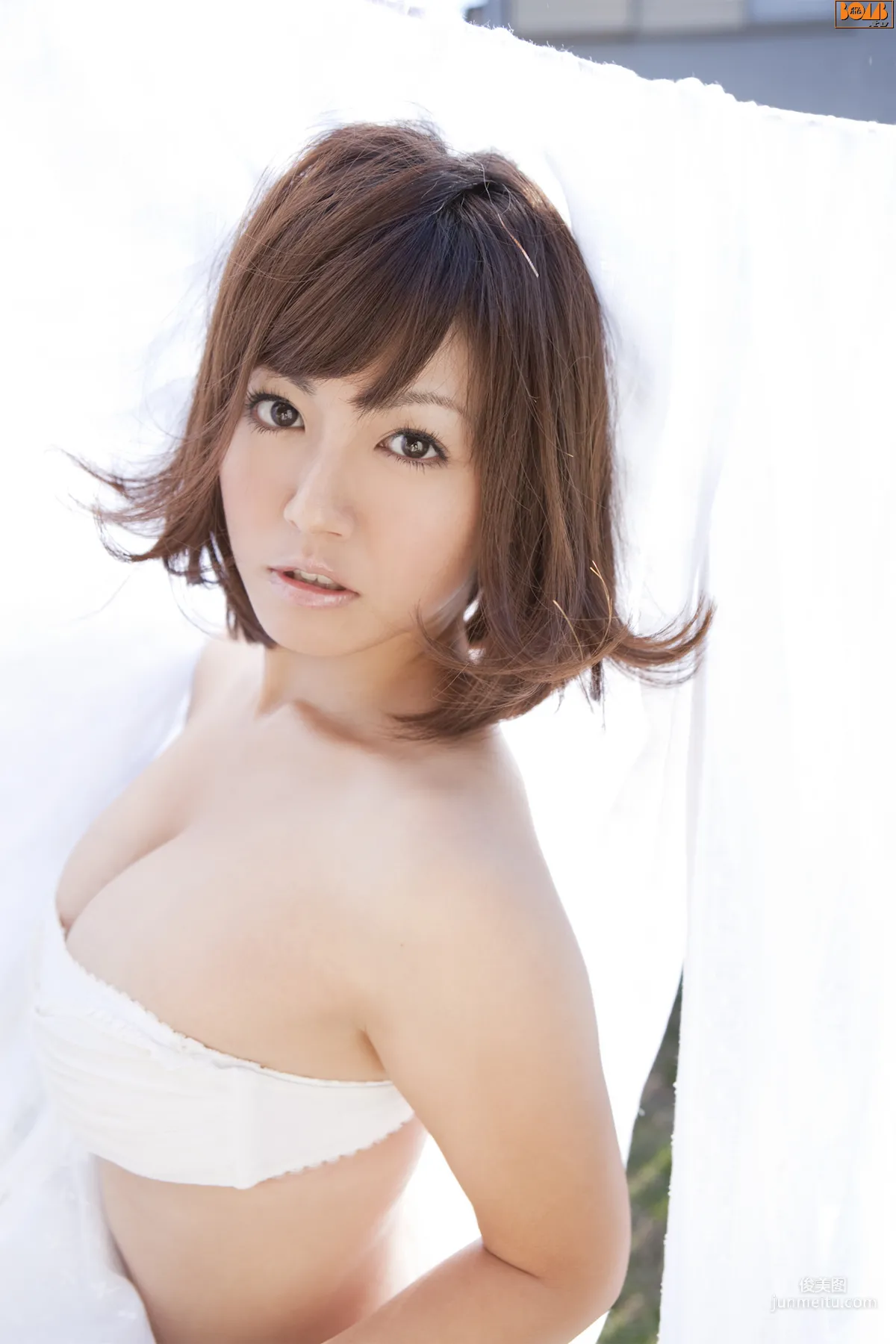 [Bomb.TV] 2011年03月号 磯山さやか《No.1 追加！》 寫真集 43