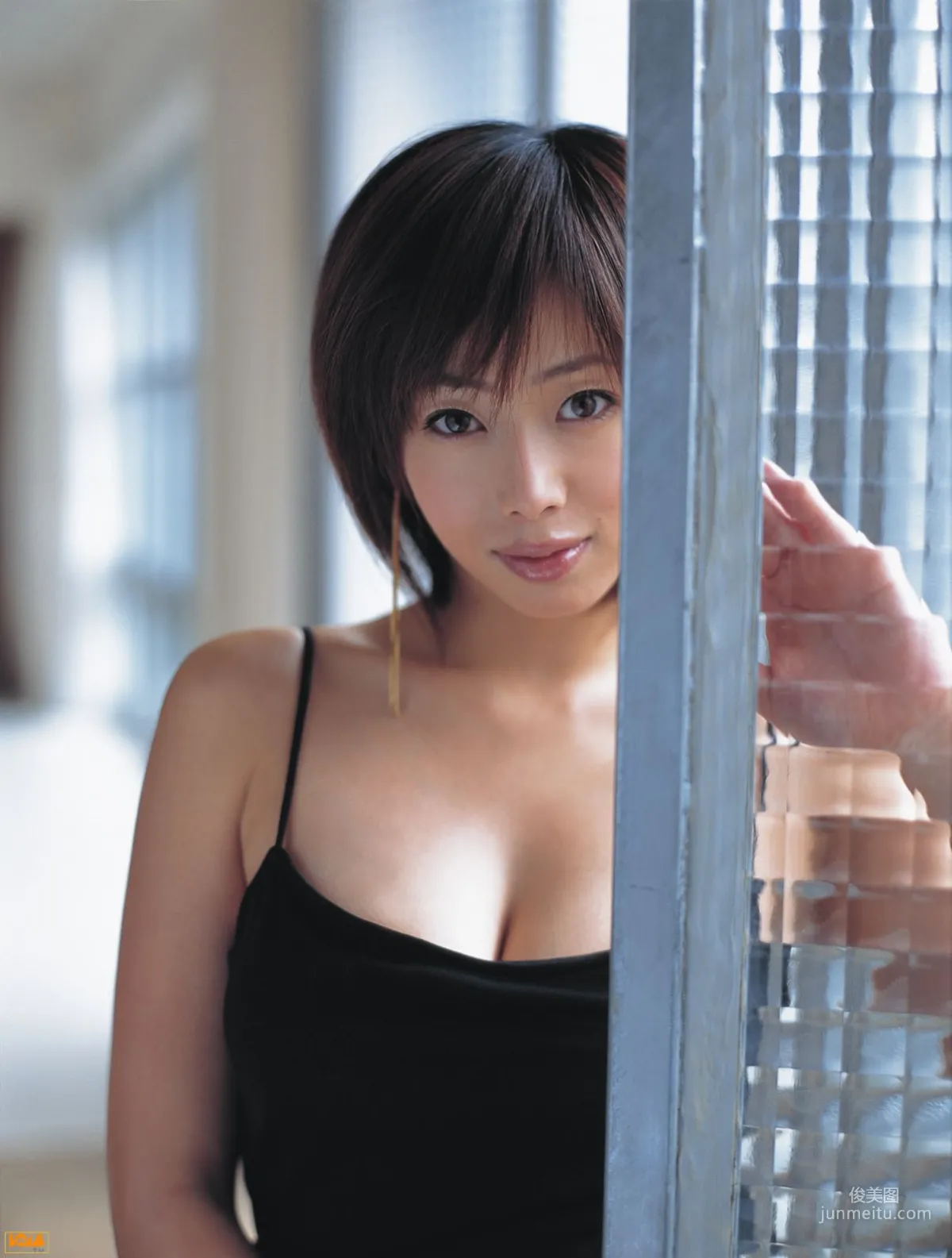 [Bomb.TV] 2005年04月刊 Waka Inoue 井上和香 寫真集 55