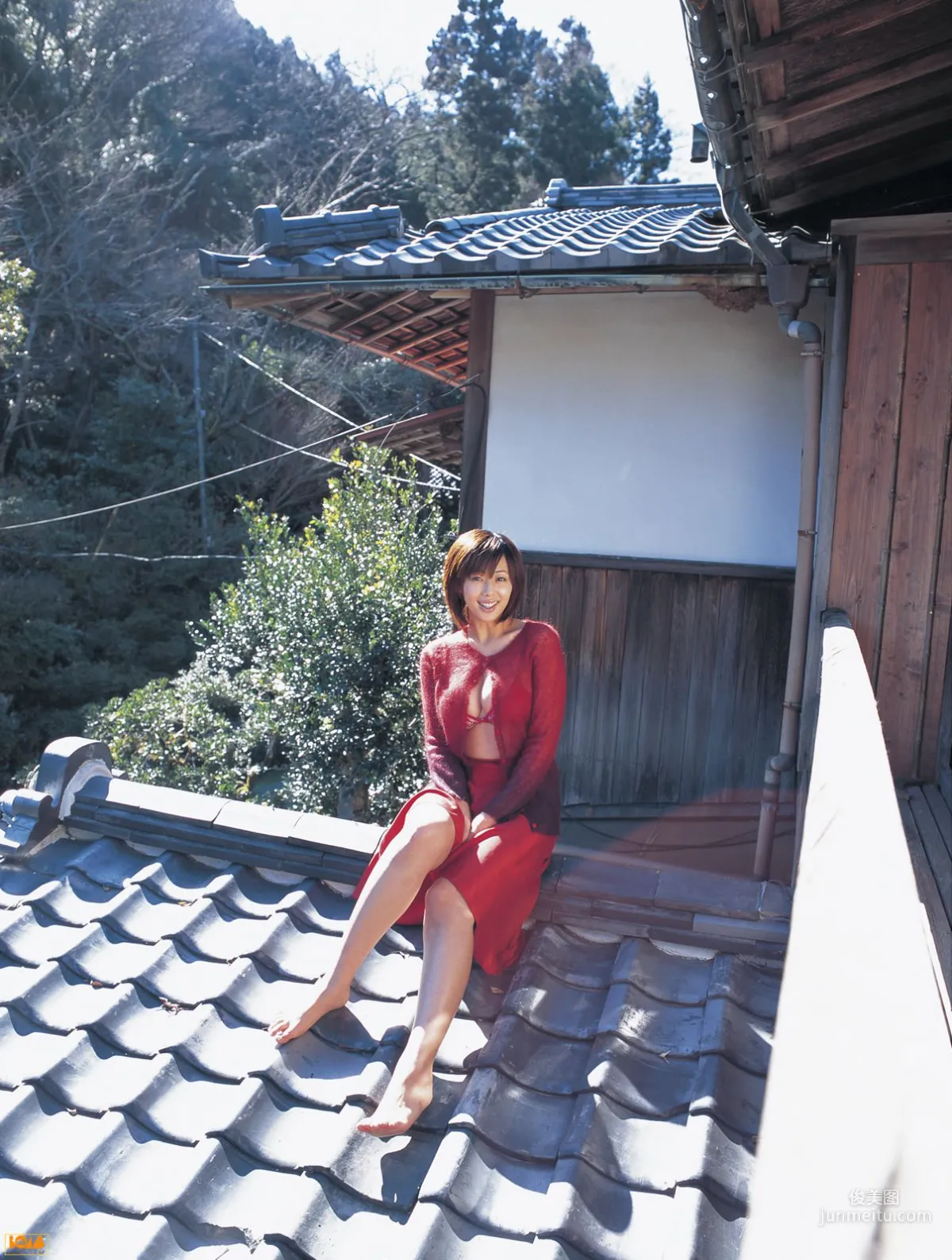 [Bomb.TV] 2005年04月刊 Waka Inoue 井上和香 寫真集 34