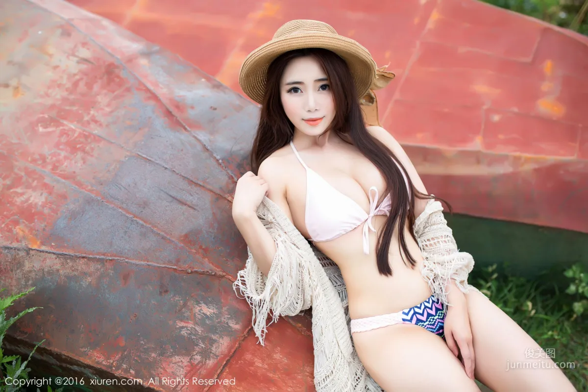 兜豆靓Youlina《陽光性感的兜兜》 [秀人網XiuRen] No.582 寫真集 3