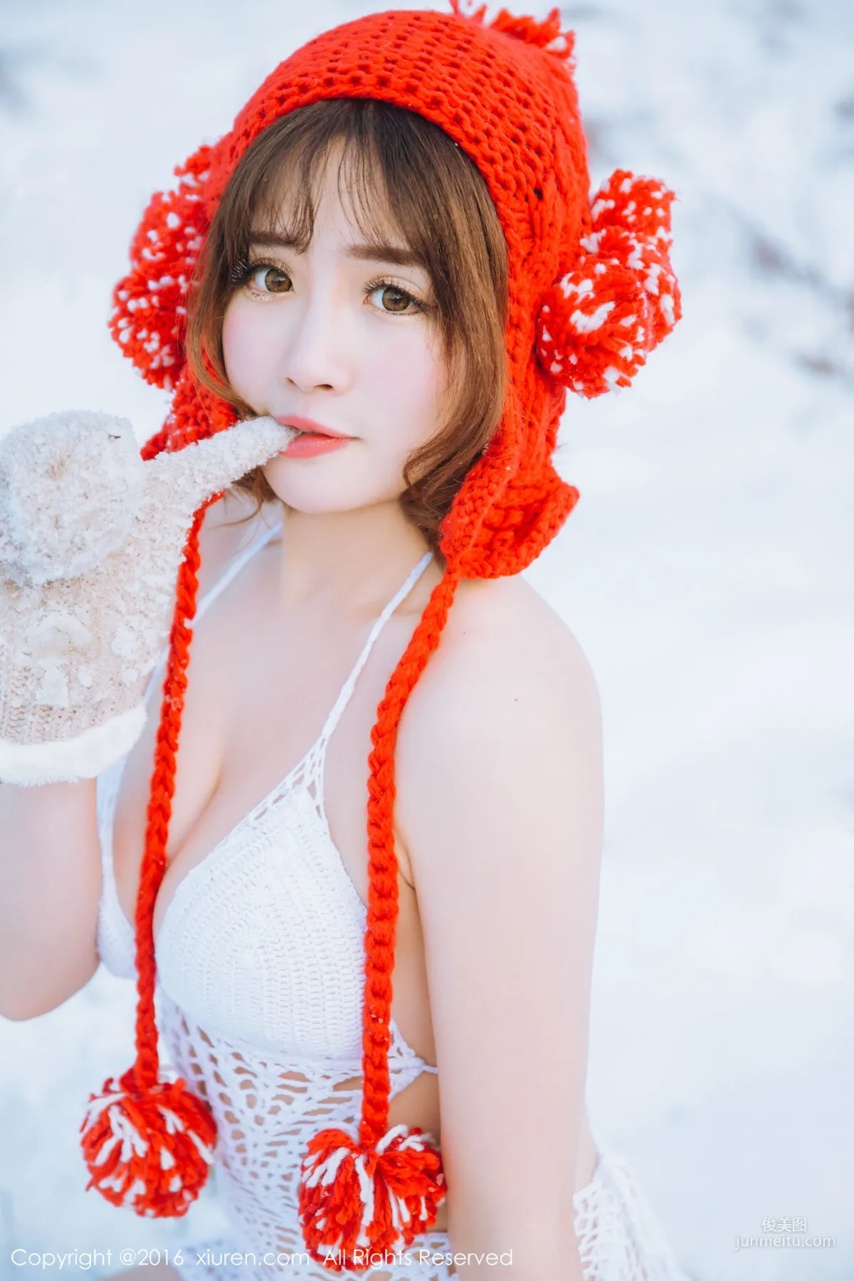 徐cake《新春雪景套圖》 [秀人網XiuRen] No.484 寫真集 29