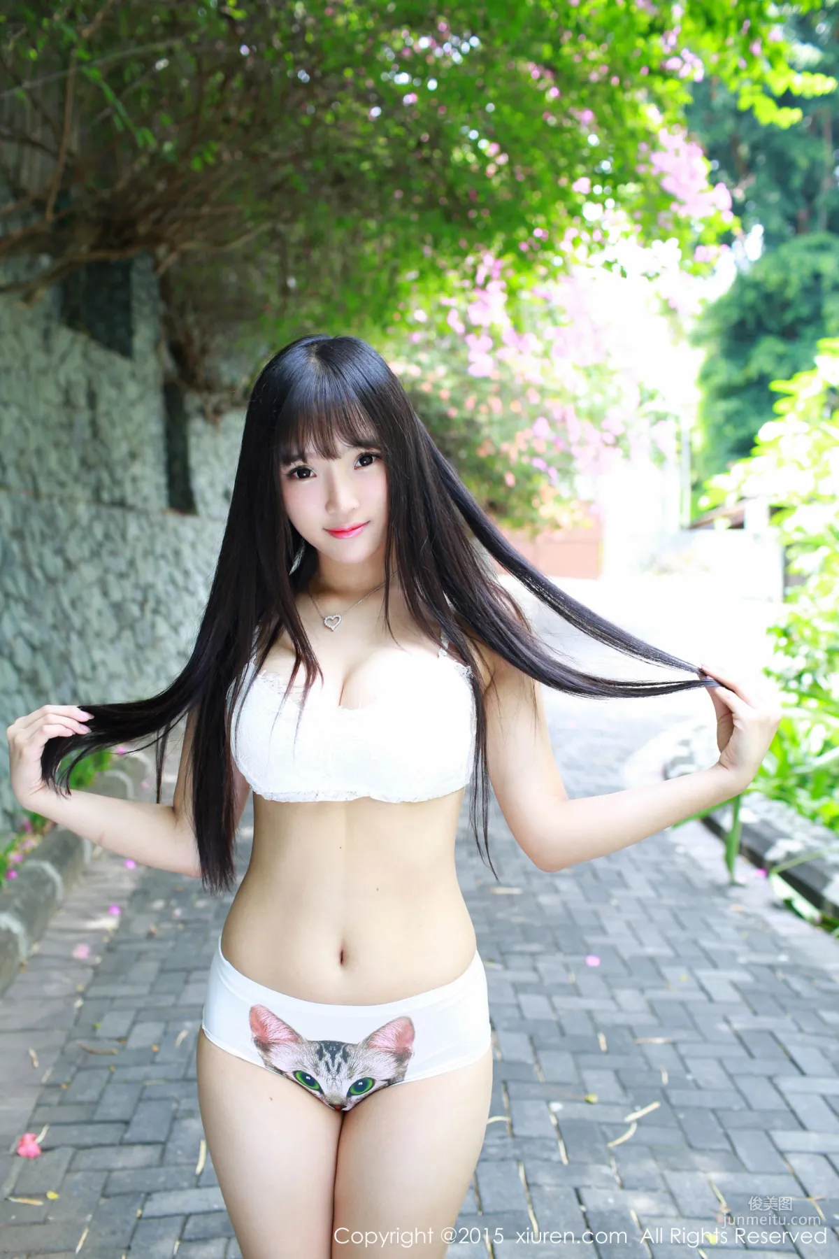 夏瑤baby《大胸大pp的表妹》 [秀人網XiuRen] No.409 寫真集 23