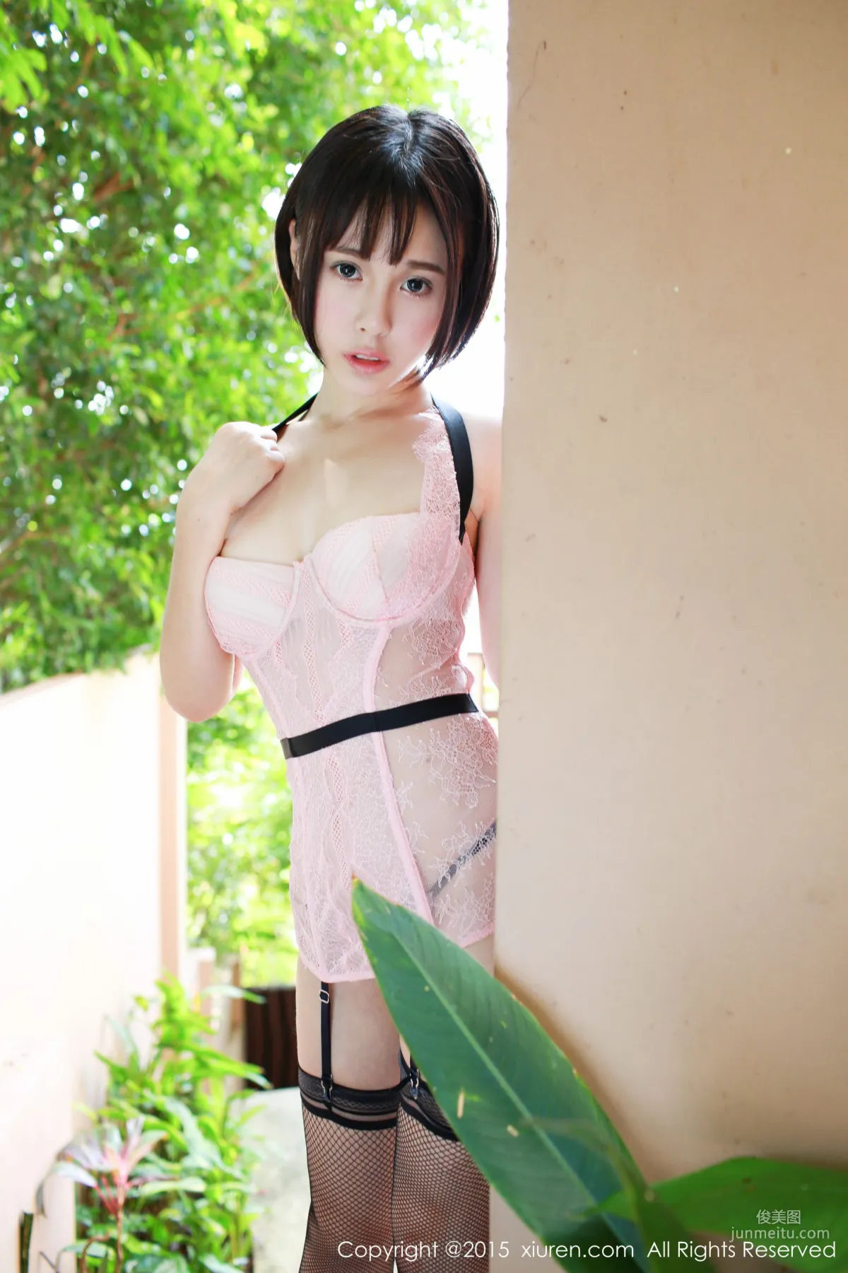Evelyn艾莉《透視蕾絲+黑絲網襪》 [秀人網XiuRen] No.442 寫真集 39