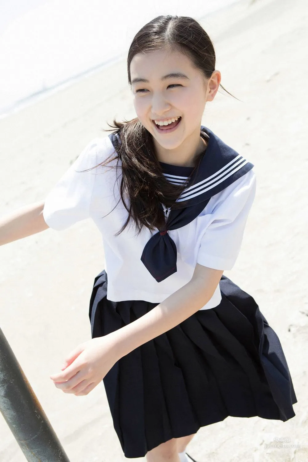 山口まゆ/山口麻友《天使の繭》寫真集 [YS Web] Vol.664 13