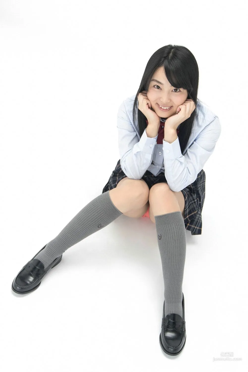 仲倉靜香《黒髪Gカップちゃん入學！》寫真集 [YS Web] Vol.636 6