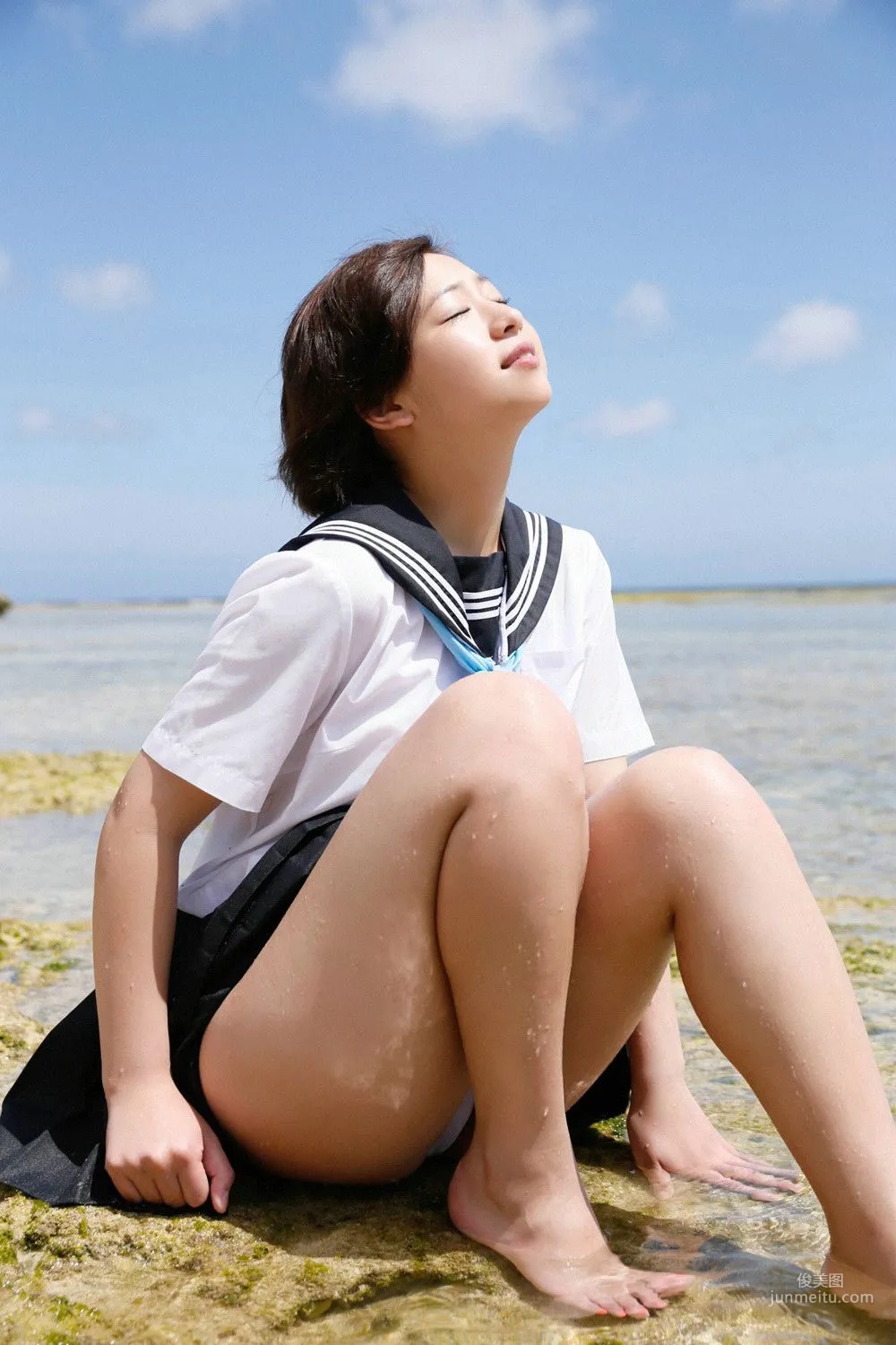 佐山彩香《グラドルの逆袭！！》写真集 [YS Web] Vol.6384