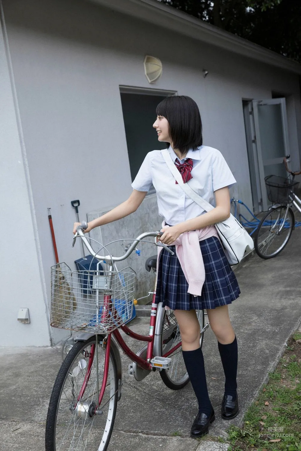 武田玲奈《夏に跳べ！部活少女》寫真集 [YS Web] Vol.662 28