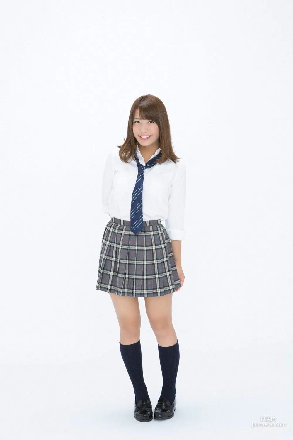 [YS Web] Vol.717 Rina Hashimoto 橋本梨菜 写真集1