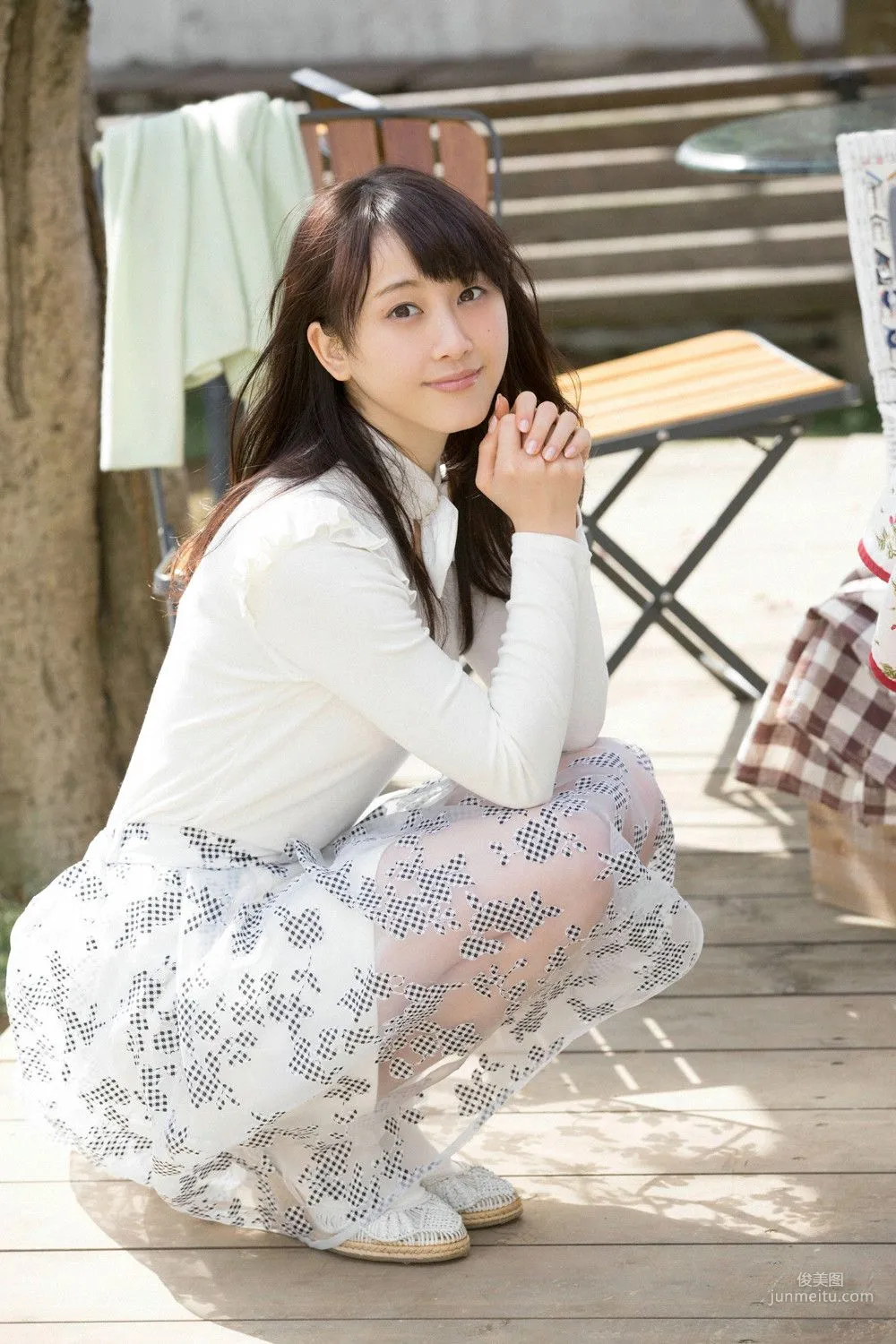 松井玲奈《春色のヒロイン》寫真集 [YS Web] Vol.645 3