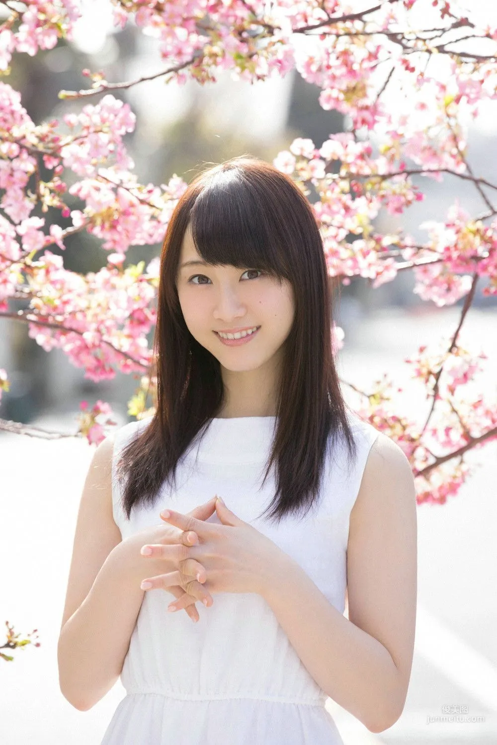 松井玲奈《春色のヒロイン》寫真集 [YS Web] Vol.645 20