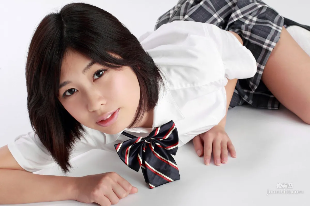 Kinatsu Kuraoka 倉岡生夏《Eカップの、にゅ》寫真集 [YS Web] Vol.391 15