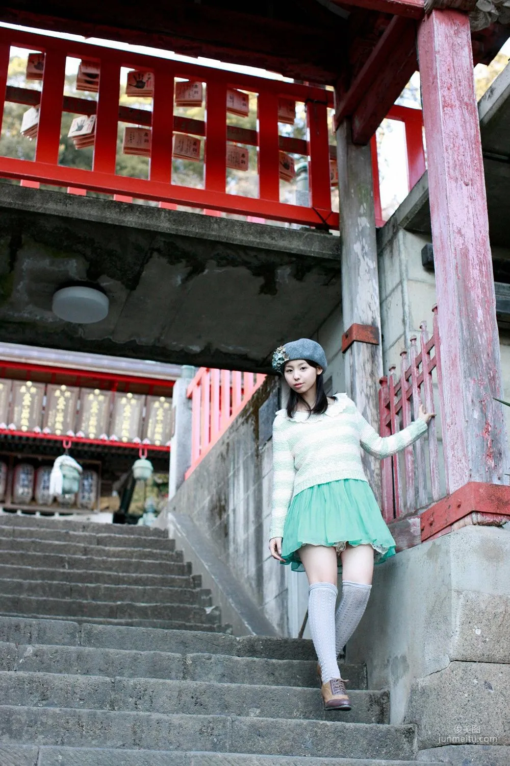 小池里奈《卒業～お藏だし秘藏カシト～》写真集 [YS Web] Vol.5003