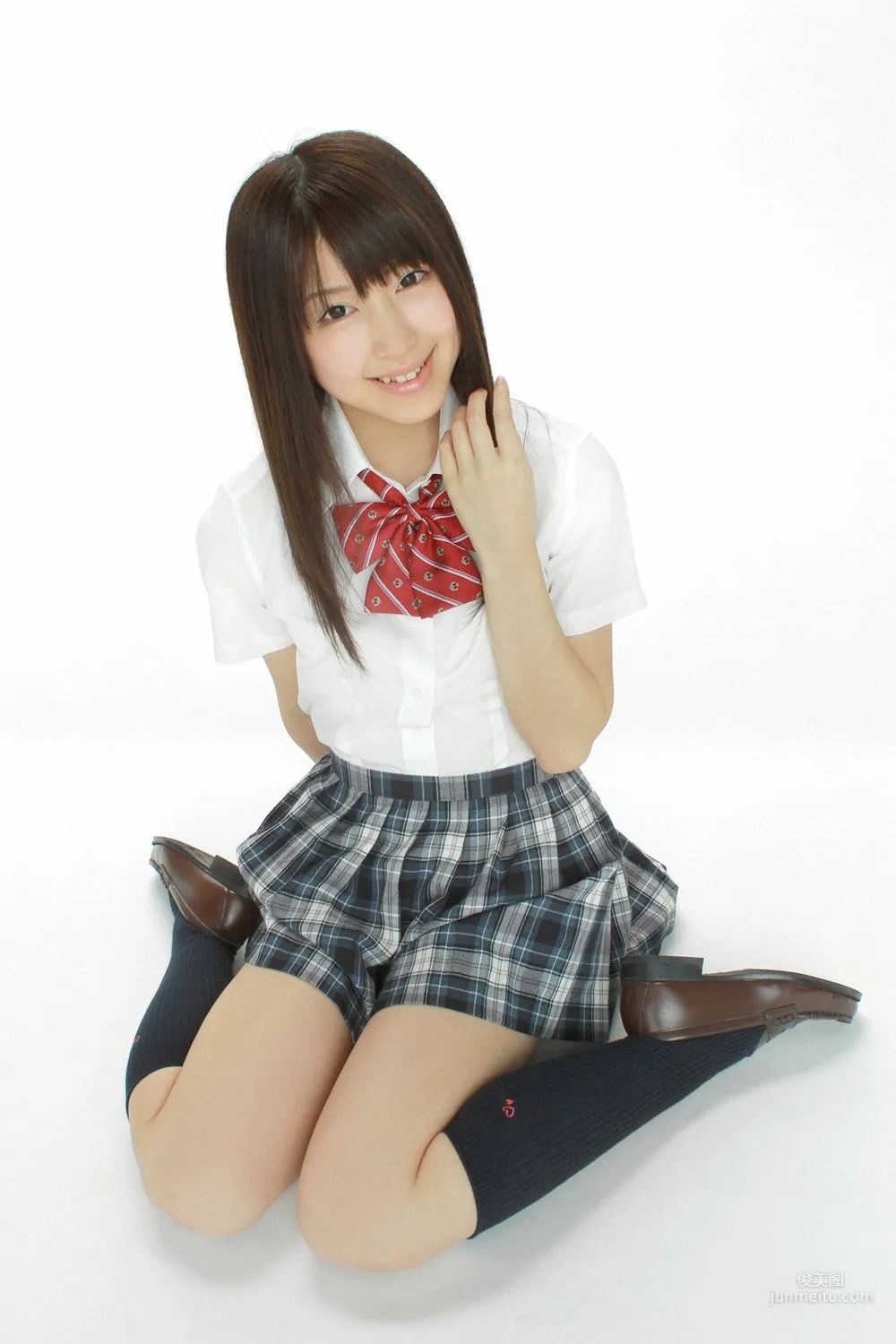 誉田みに《ちっちゃぷりてぃミニーちゃん入学！》写真集 [YS Web] Vol.5638