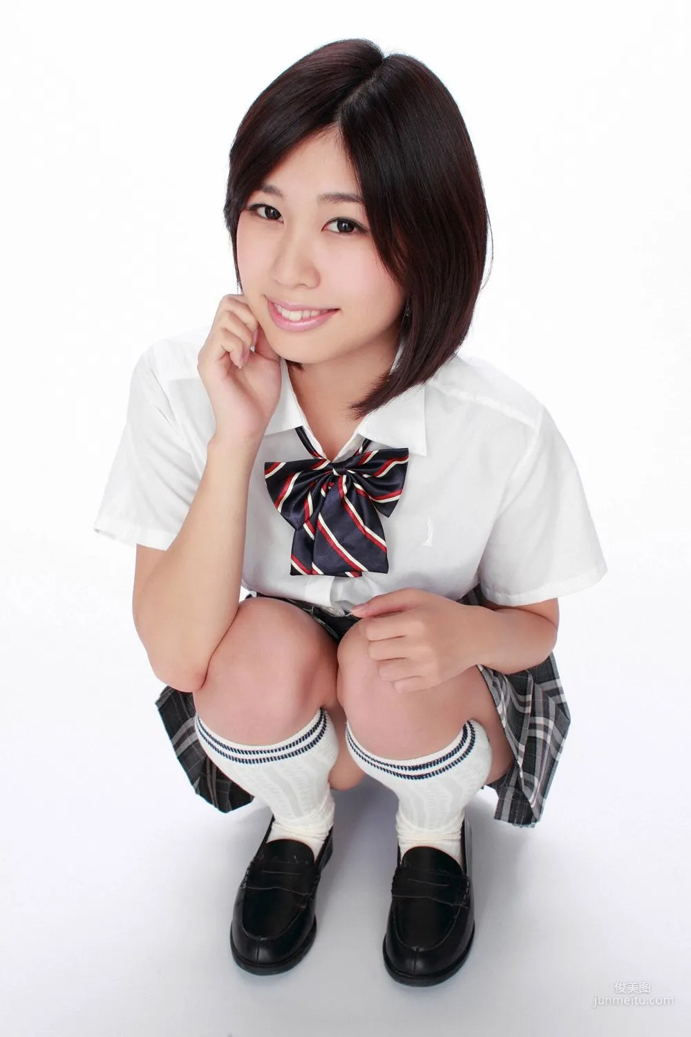 Kinatsu Kuraoka 倉岡生夏《Eカップの、にゅ》寫真集 [YS Web] Vol.391 4