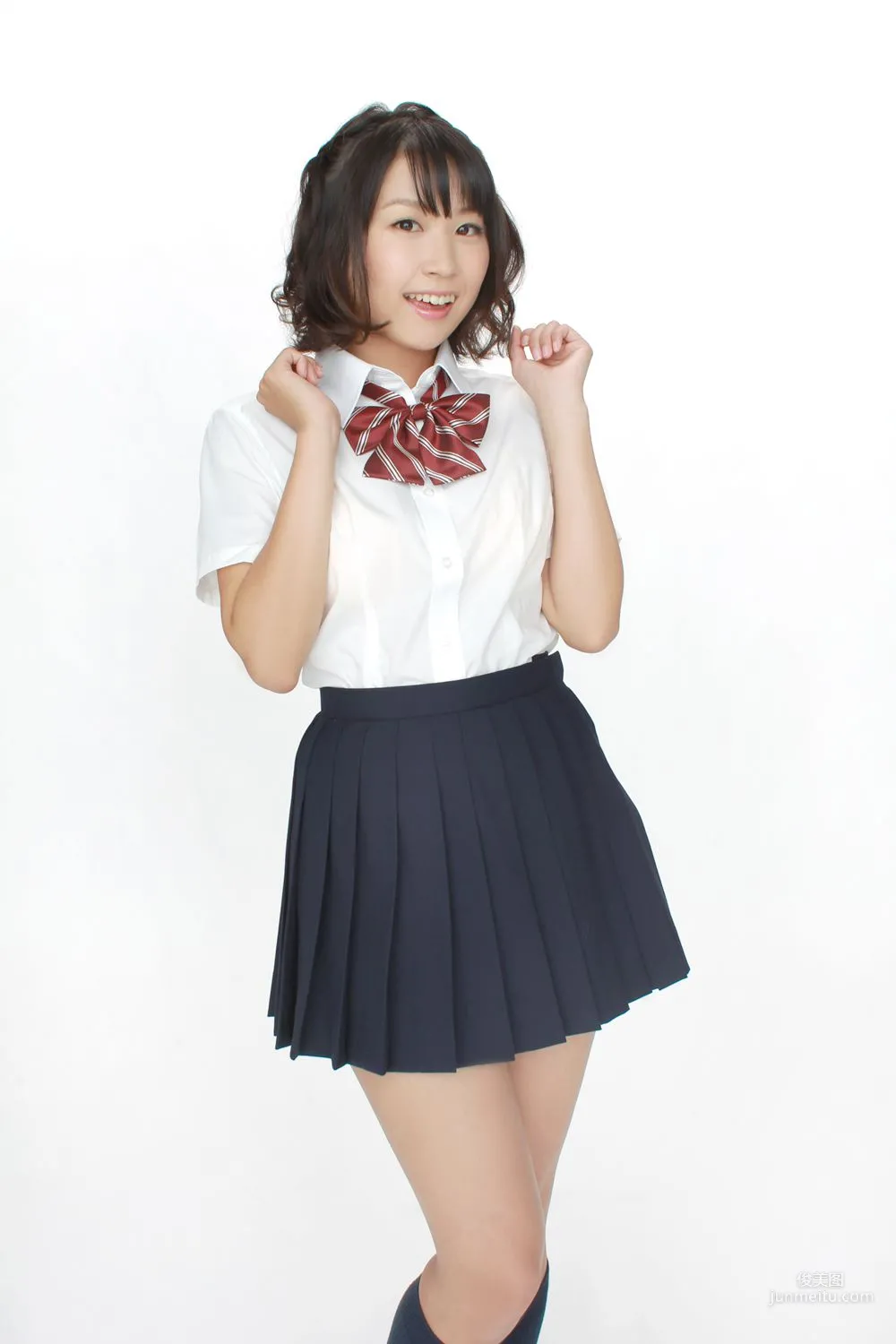 吉田ゆい《言うことナース！いやしの看護學生アイドル入學！》寫真集 [YS Web] Vol.575 2