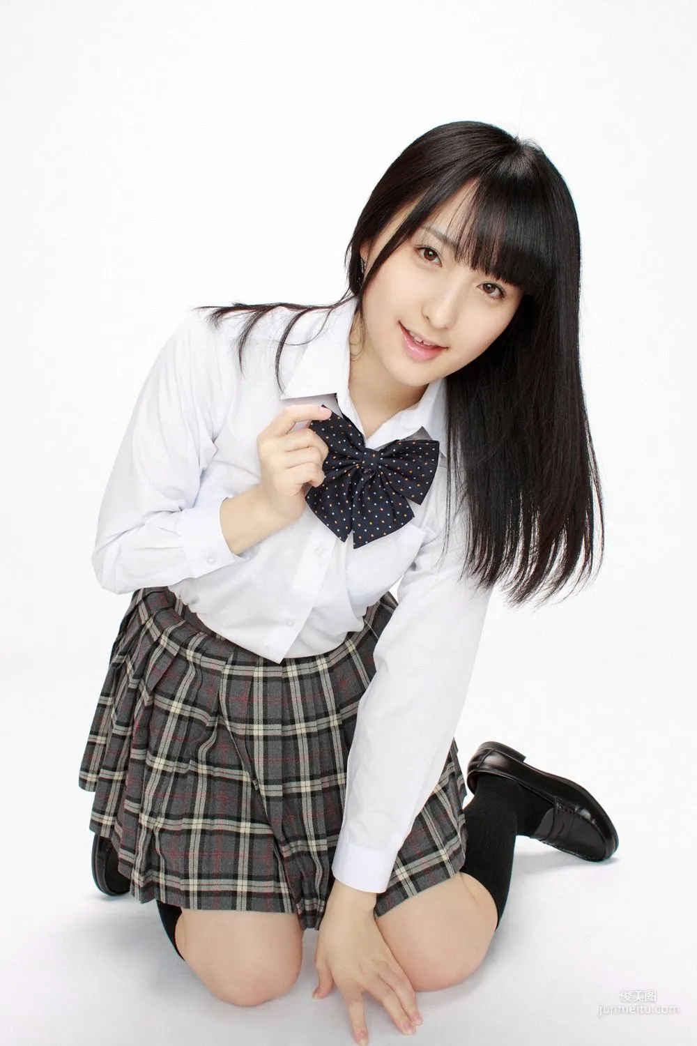 平野聰子《純情可憐、博多っ娘入學！》寫真集 [YS Web] Vol.555 5