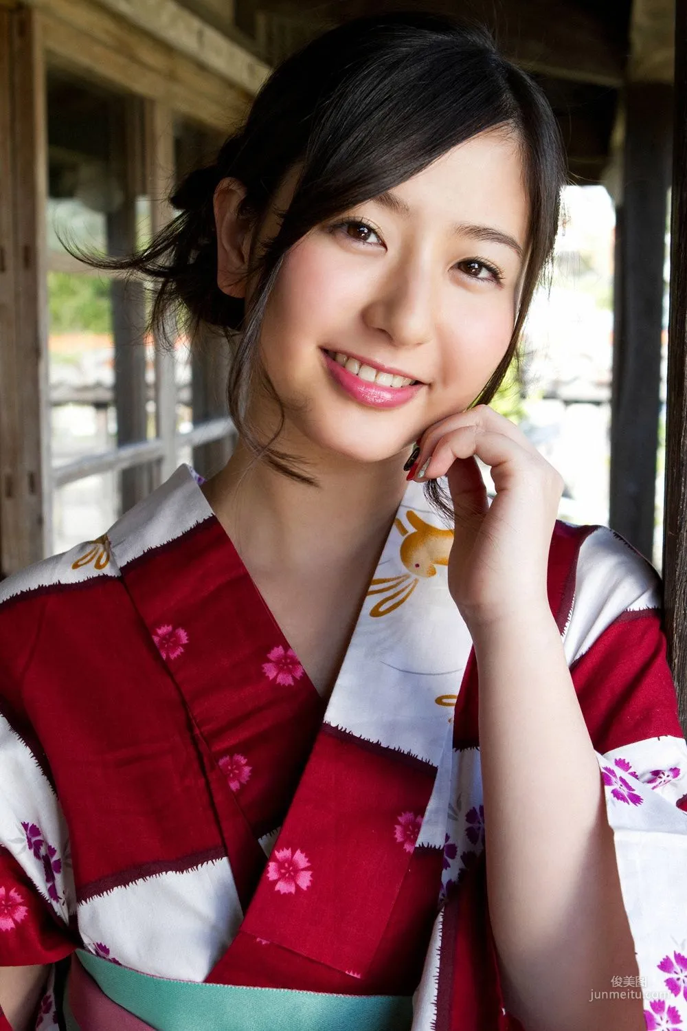村上友梨《たわわに実った...真夏の果実！》寫真集 [YS Web] Vol.561 5