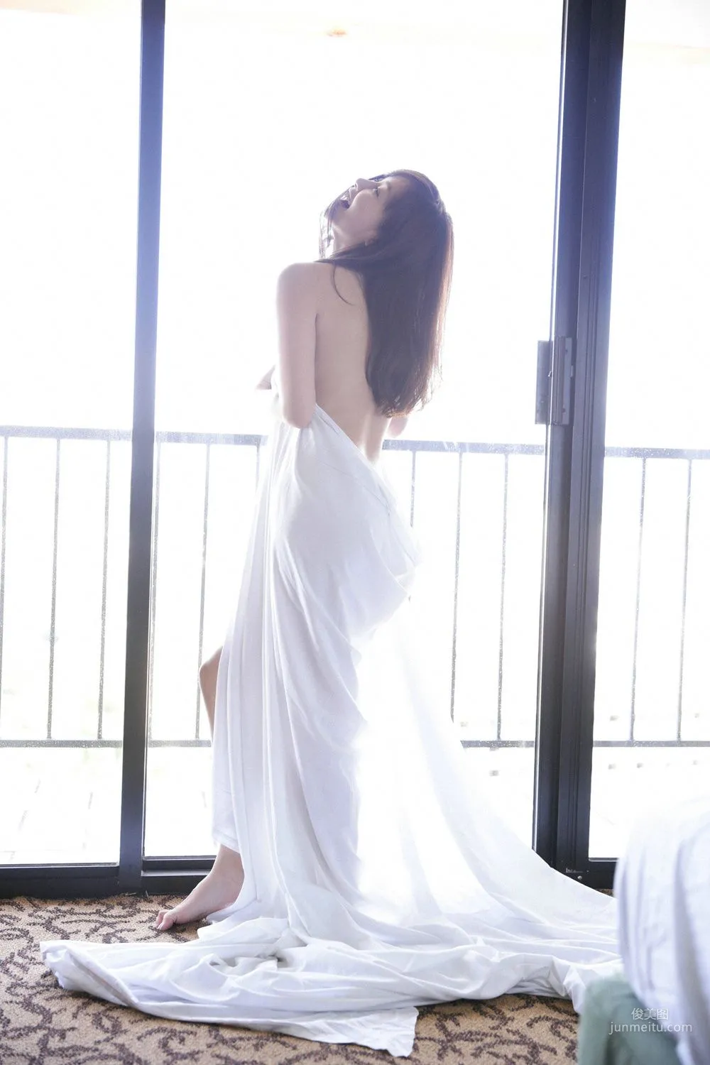 杉原杏璃《やつぱ胸騷ぎ》寫真集 [YS Web] Vol.601 50