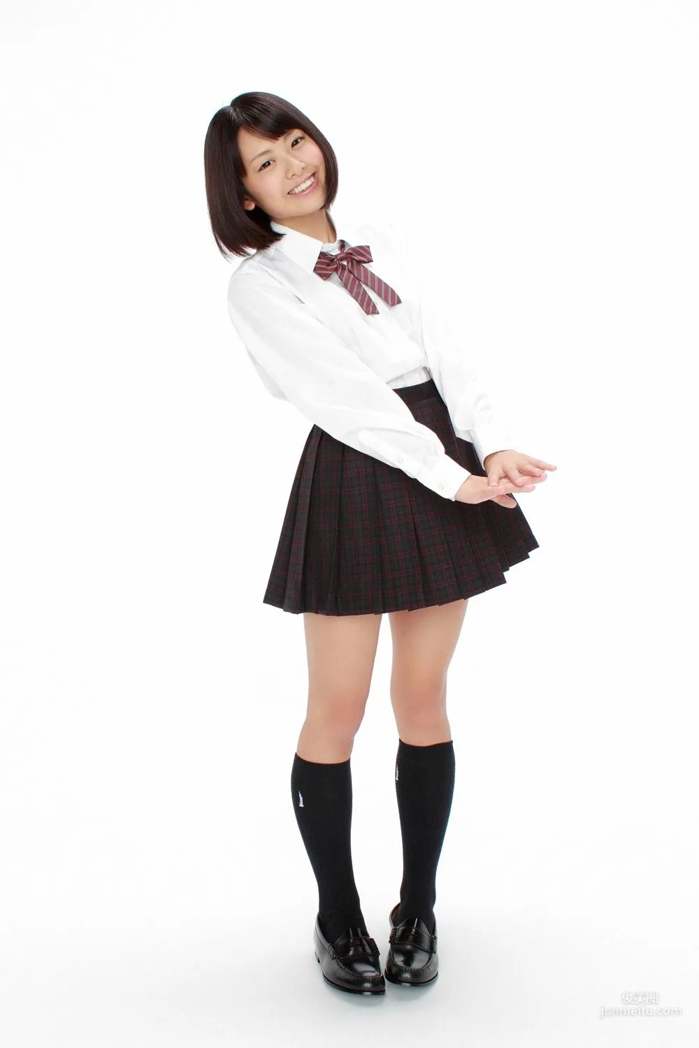 酒井蘭《童顏黑髮ショート入學！》写真集 [YS Web] Vol.4711