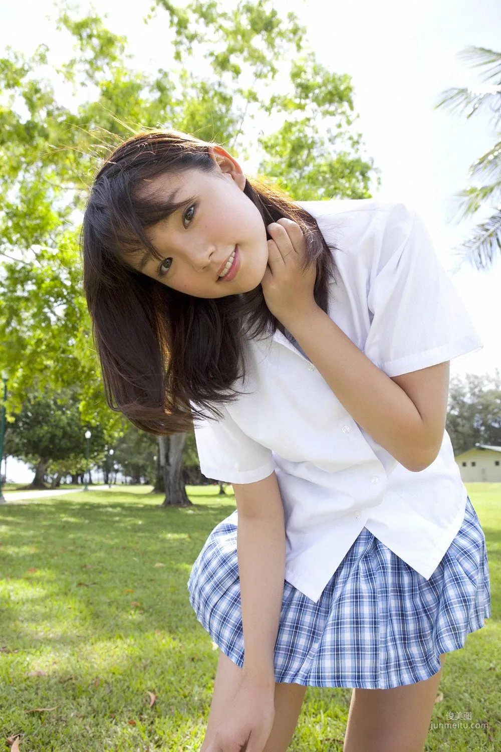 篠崎愛《らぶたんと夏休み》写真集 [YS Web] Vol.41320