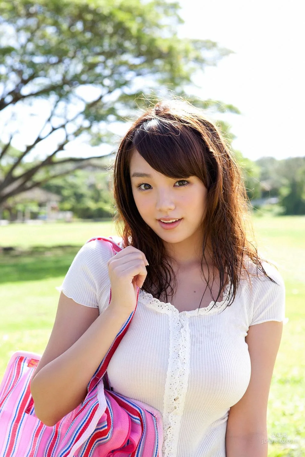 筱崎爱《愛しのマーメイド》写真集 [YS Web] Vol.46510