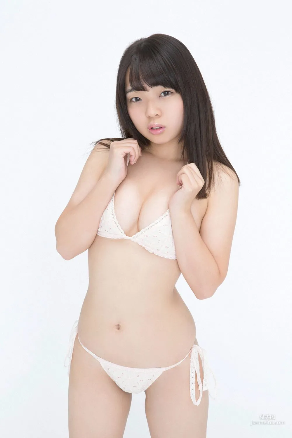 福森つかさ《最強！童顔Fカップ入學!!》寫真集 [YS Web] Vol.681 31