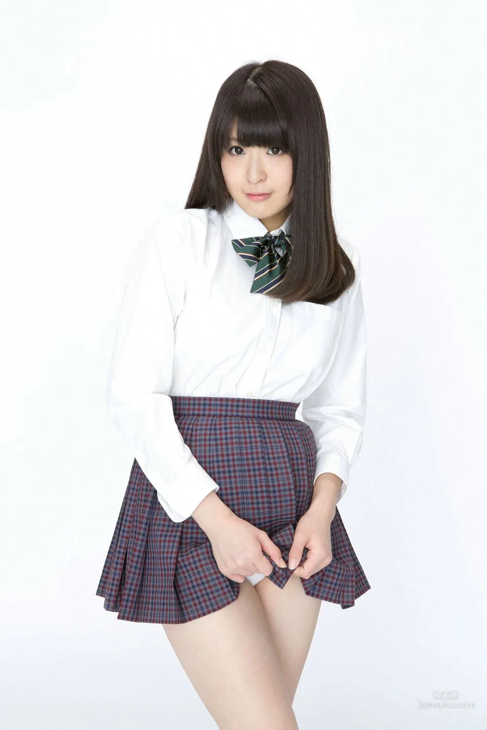 二ノ宮桃《Gカップ！現役ナースが入學！》寫真集 [YS Web] Vol.604 10