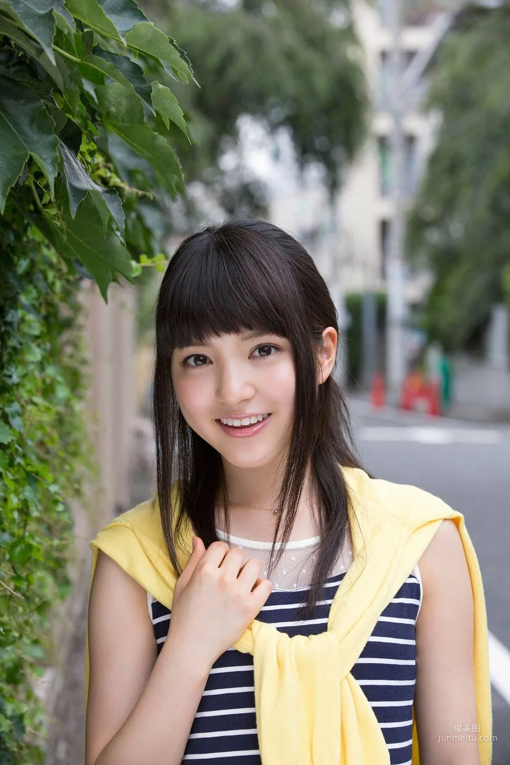 川島海荷《あどけない君のしぐさ。☆少年サンデーSPECIAL PRESENTS☆》写真集 [YS Web] Vol.5701