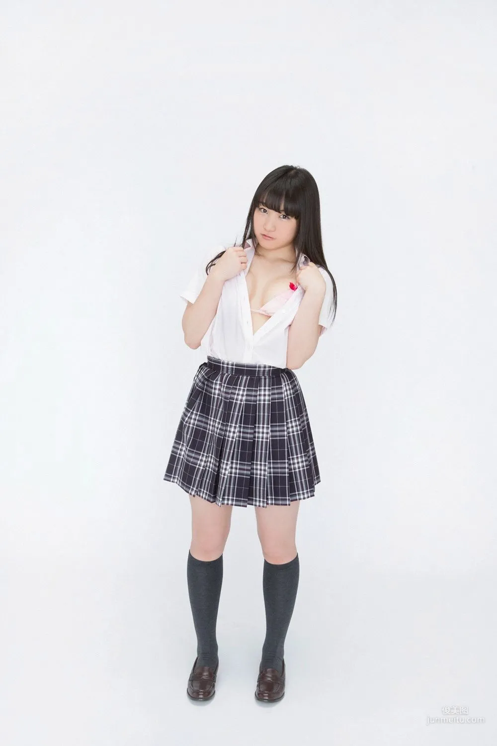 片瀬美月《Gカップはにかみ美少女入學!!》寫真集 [YS Web] Vol.665 21