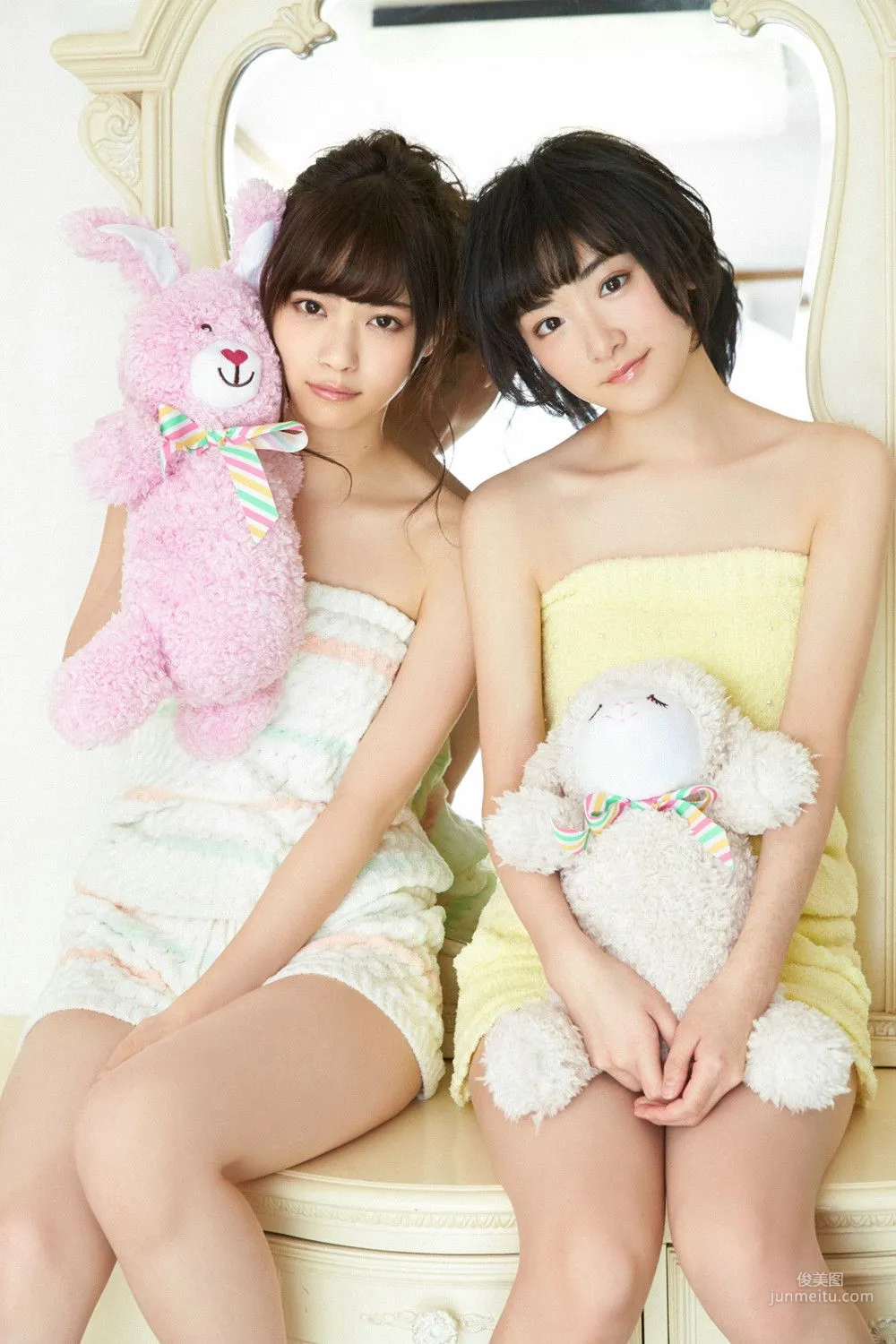 生駒裡奈/西野七瀬《ねがいよとどけ！》寫真集 [YS Web] Vol.634 37