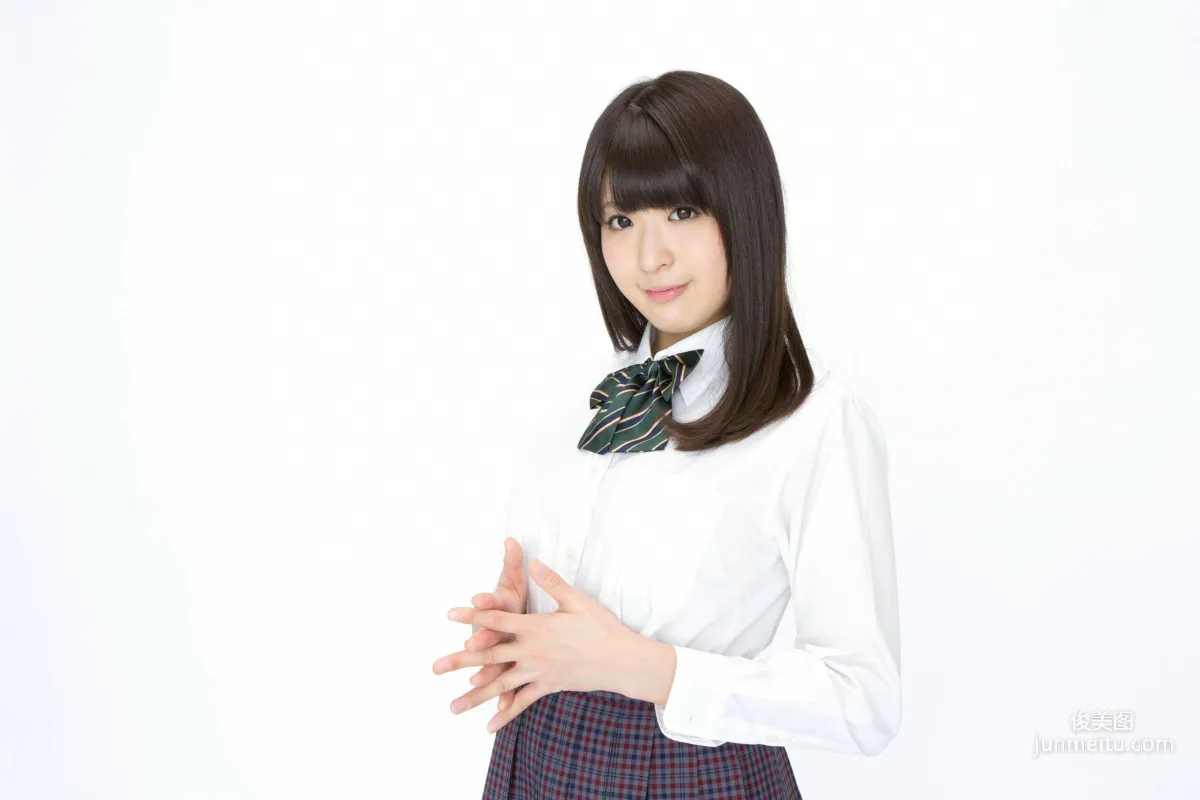二ノ宮桃《Gカップ！現役ナースが入學！》寫真集 [YS Web] Vol.604 11