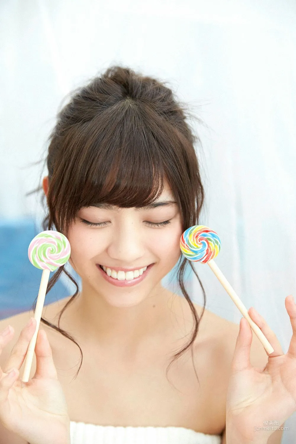 生駒裡奈/西野七瀬《ねがいよとどけ！》寫真集 [YS Web] Vol.634 36