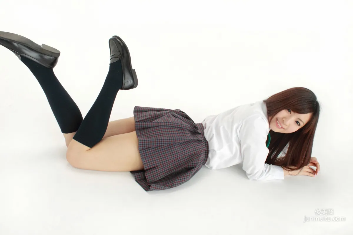 黒田萬結花《Gカップ!》寫真集 [YS Web] Vol.494 18